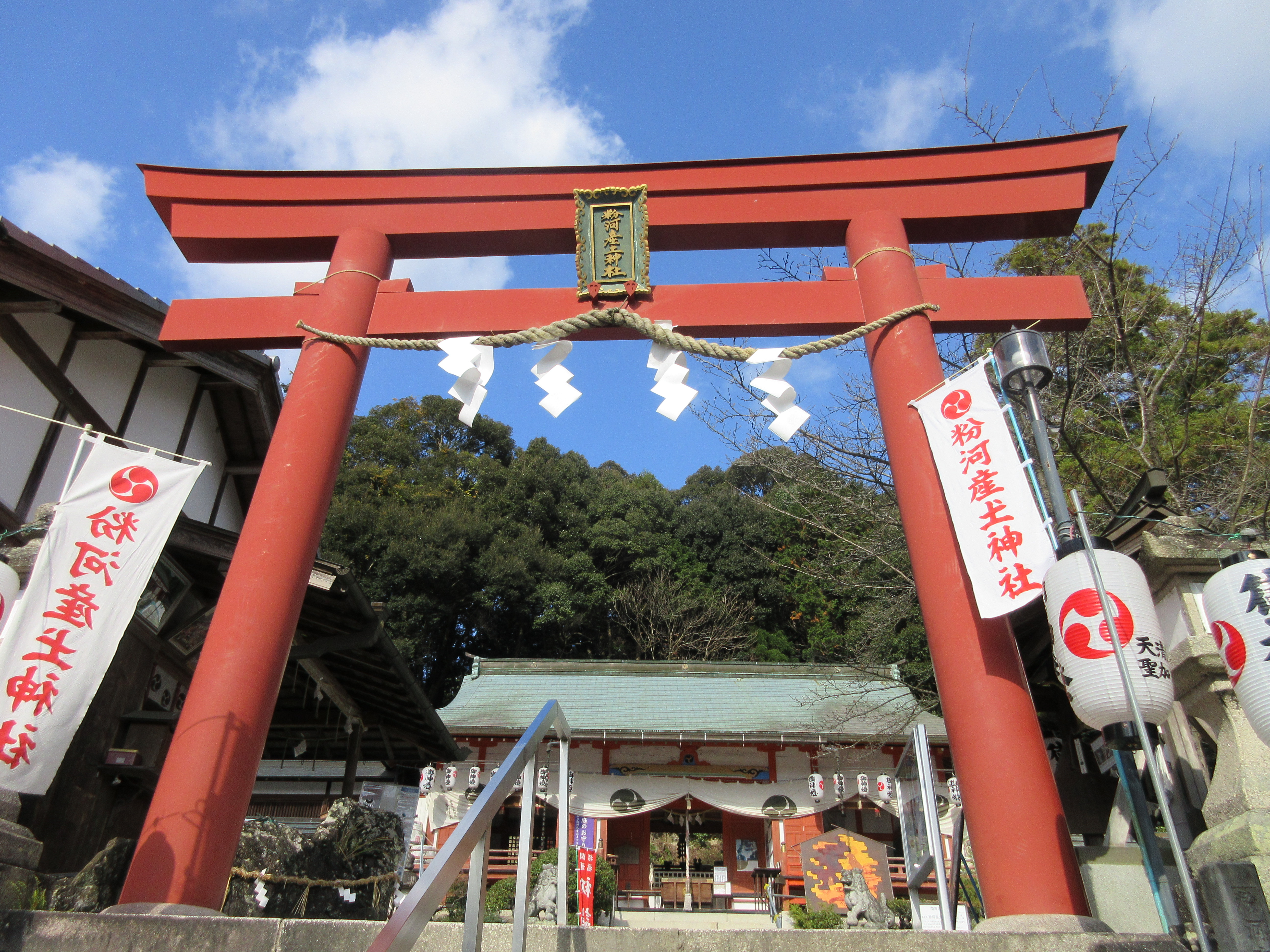 和歌山 運命の白い糸で恋愛成就 粉河寺境内の 粉河産土神社 の御朱印 御朱印ランナーの聖地巡礼