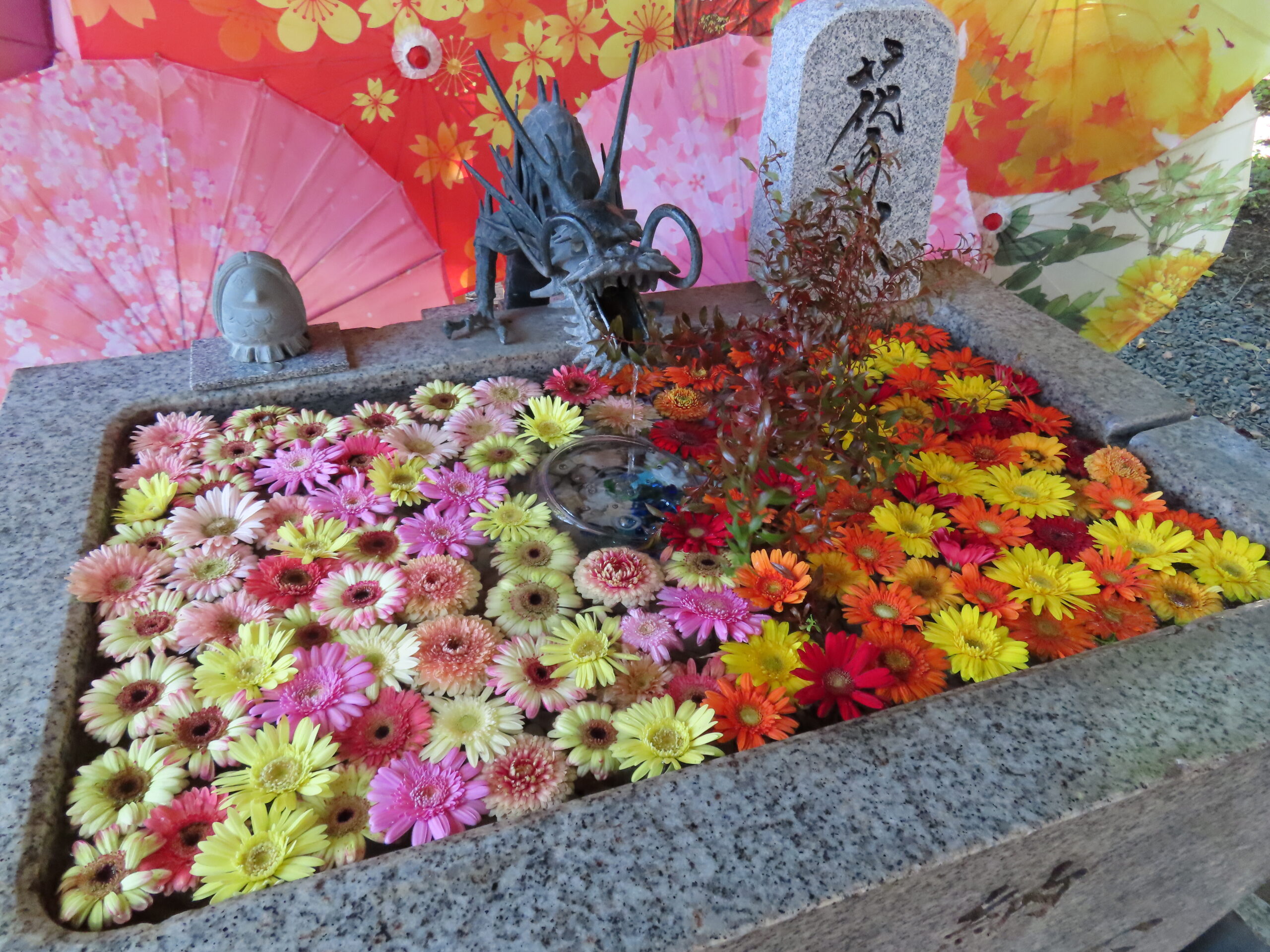 北海道】子授け・安産の神様を祀る「札幌諏訪神社」の切り絵御朱印